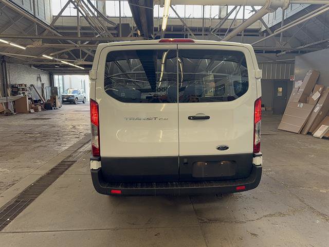 Used 2025 Ford Transit 250 Low Roof w/ Exterior Upgrade Package RWD image 4