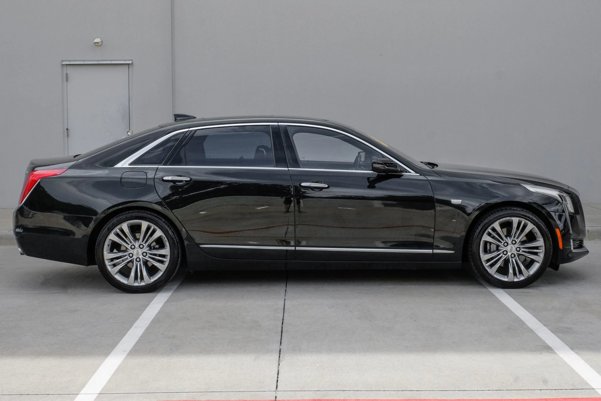 Used 2016 Cadillac CT6 Platinum AWD/4WD image 3