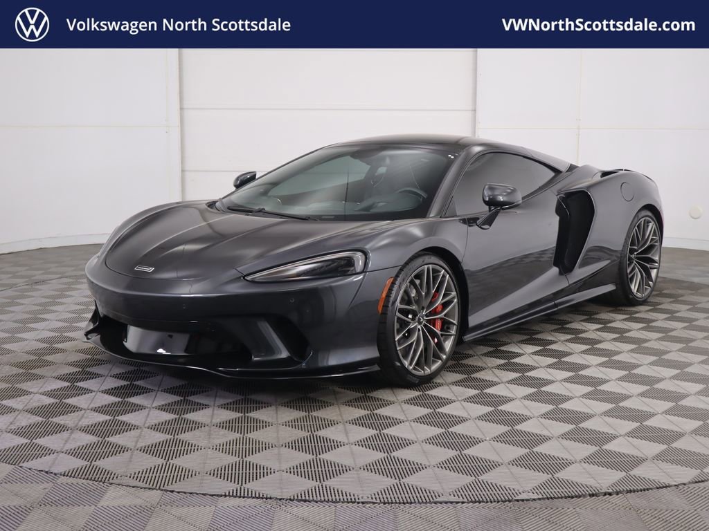 Used 2023 McLaren GT image 1