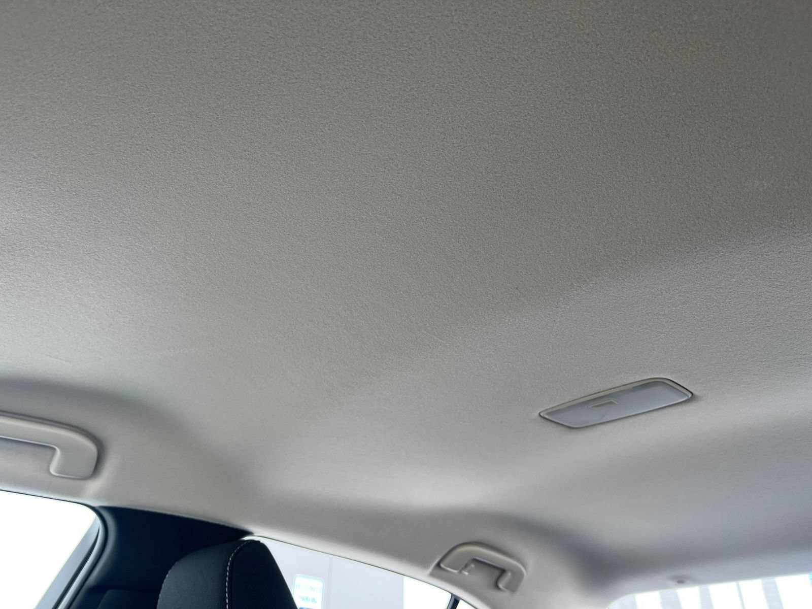 Used 2025 Toyota Corolla LE FWD image 31