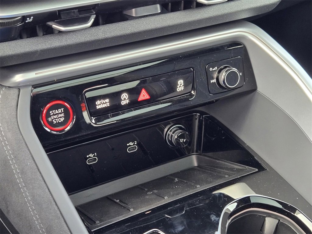 New 2025 Audi SQ5 Premium Plus image 23