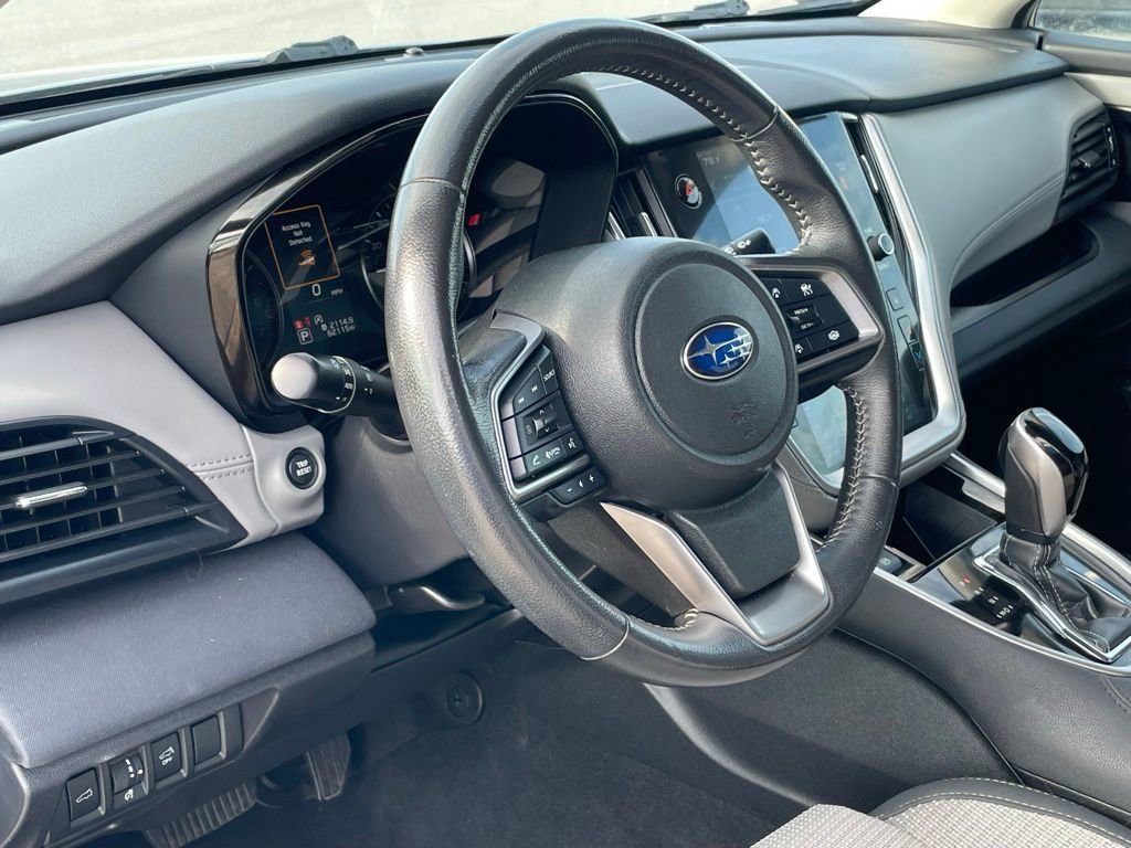 Used 2024 Subaru Outback Premium AWD/4WD image 9