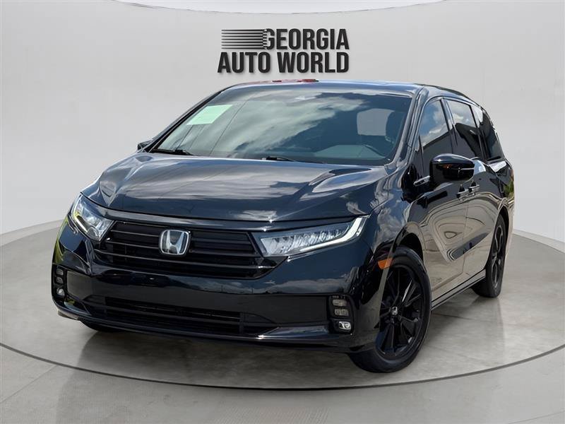 Used 2023 Honda Odyssey Sport image 3