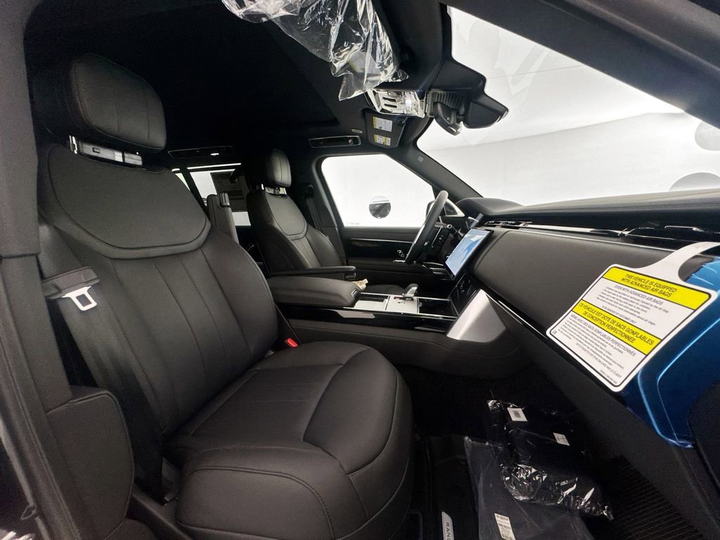 New 2026 Land Rover Range Rover Long Wheelbase SE image 27