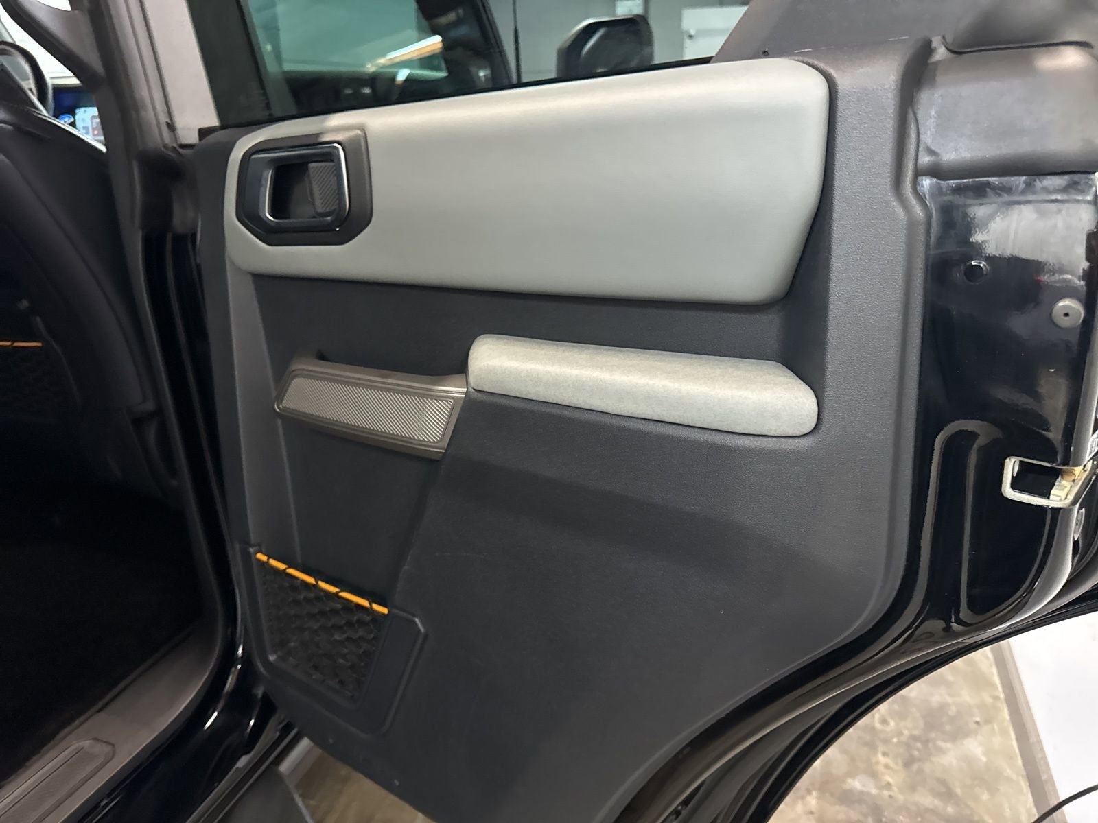 Used 2023 Ford Bronco Badlands image 22