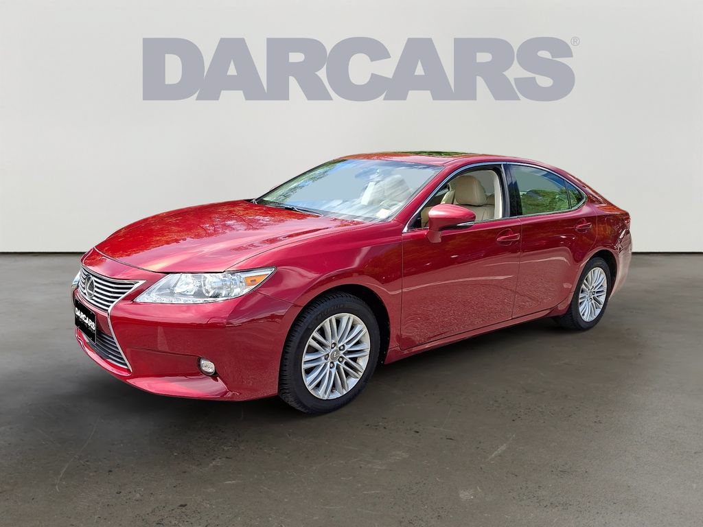 Used 2015 Lexus ES 350 w/ Luxury Package FWD image 3