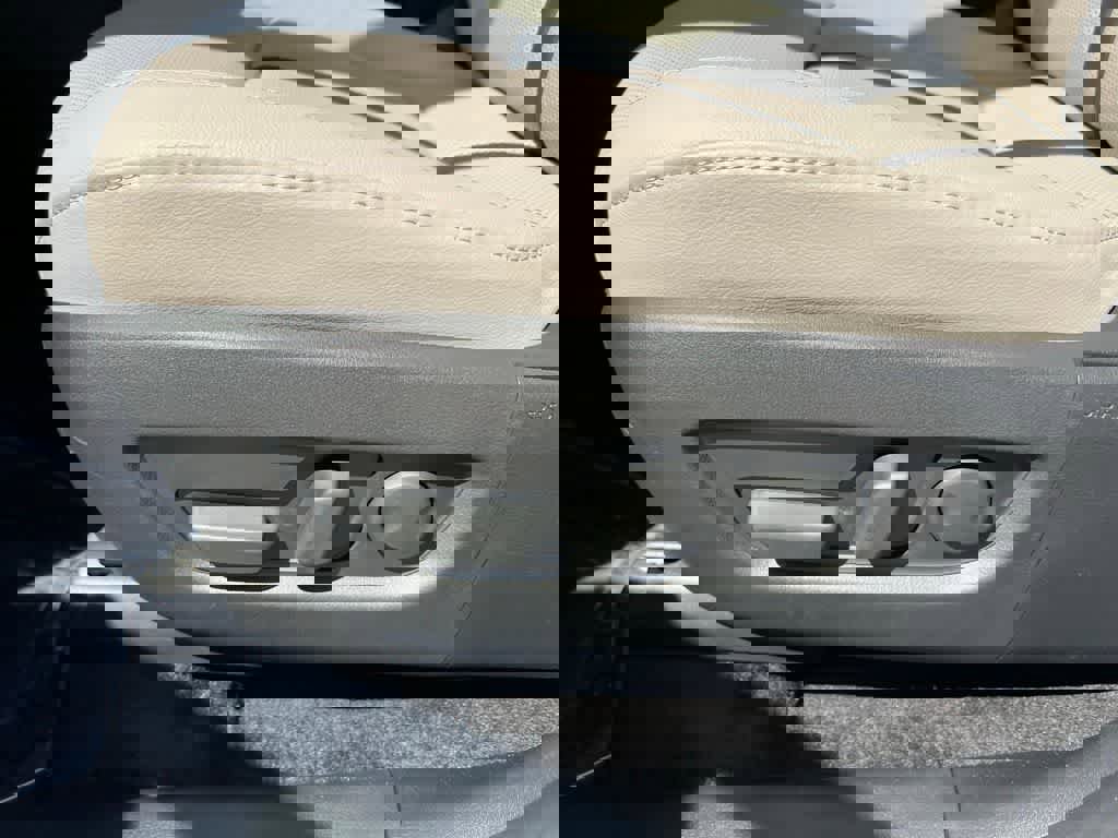 Used 2025 MAZDA CX-90 Plug-In Hybrid w/Premium Sport image 15