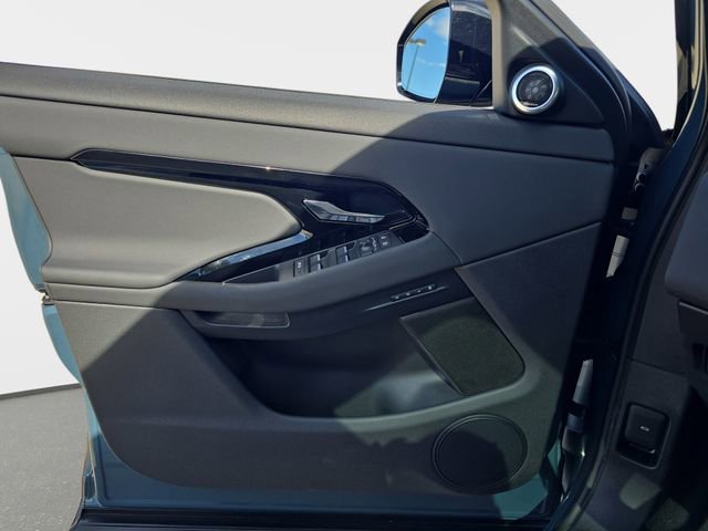 Certified 2025 Land Rover Range Rover Evoque S image 30