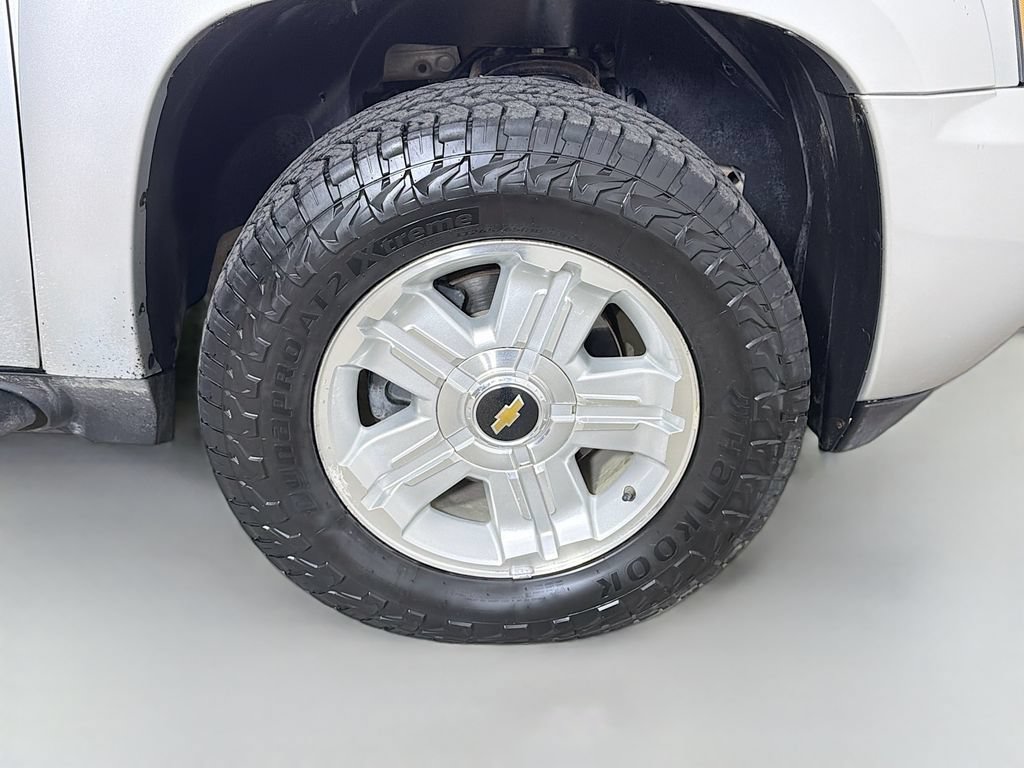 Used 2012 Chevrolet Tahoe LT w/ Suspension Package, Off-Road AWD/4WD image 29