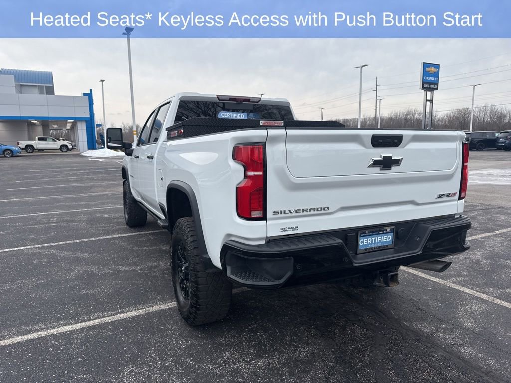 Used 2025 Chevrolet Silverado 2500 ZR2 w/ Technology Package image 5