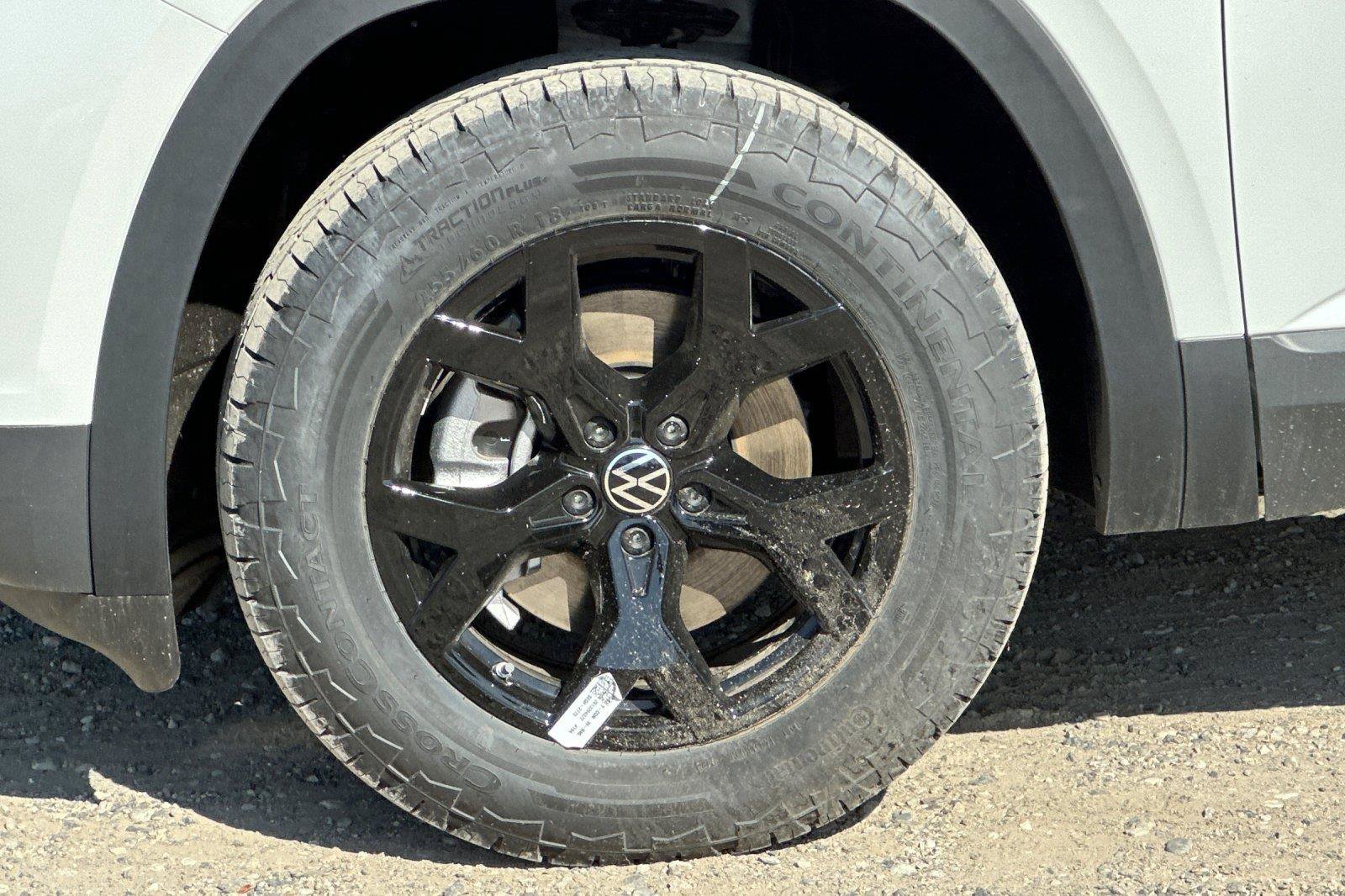 New 2026 Volkswagen Atlas Peak Edition AWD/4WD image 25