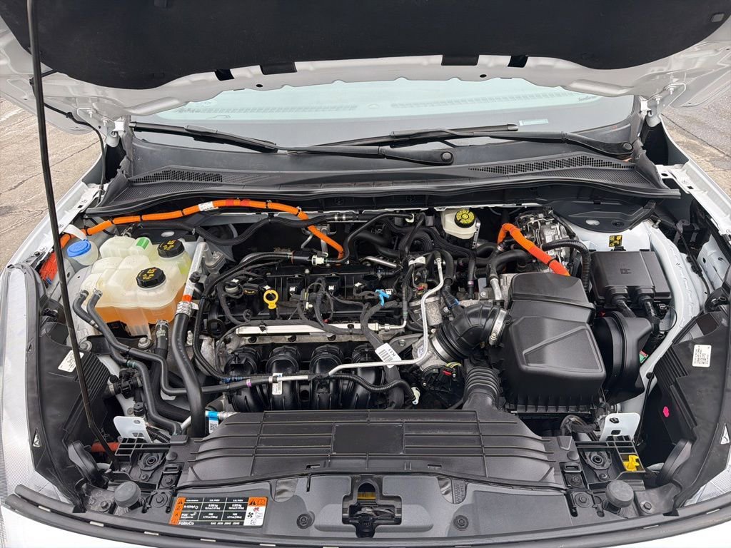 Used 2022 Ford Escape SE w/ Convenience Package image 9