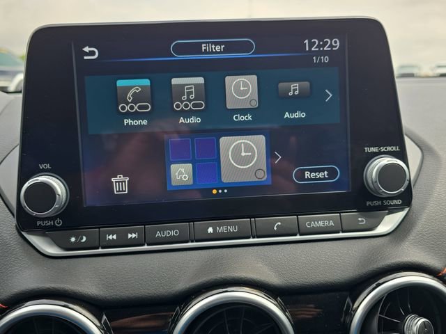 Used 2024 Nissan Sentra SR w/ Lighting Package image 19