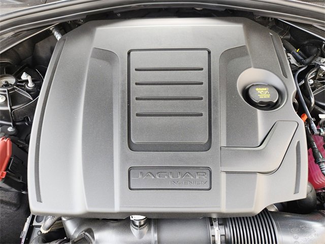 Used 2026 Jaguar F-PACE R-Dynamic S image 29