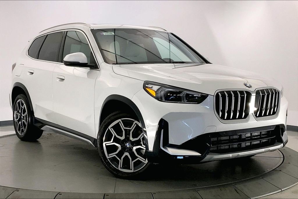 New 2026 BMW X1 xDrive28i w/ Convenience Package image 11
