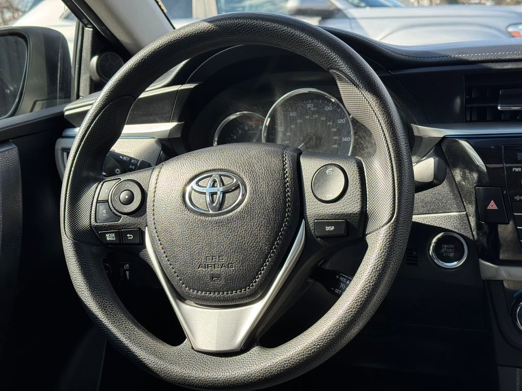 Used 2015 Toyota Corolla LE w/ Driver Convenience Package FWD image 17