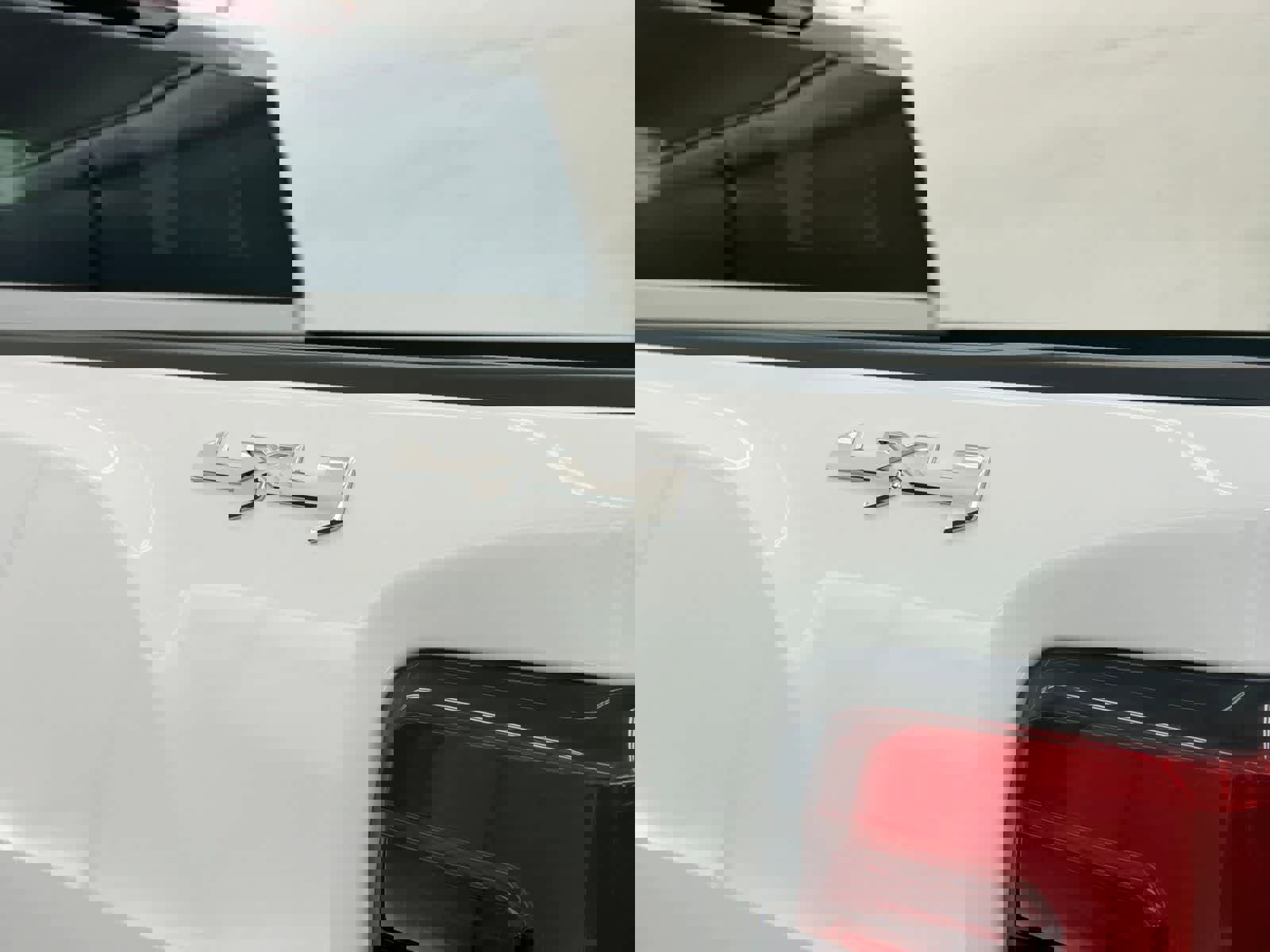 Used 2024 GMC Sierra 2500 SLT w/ SLT Convenience Package image 13