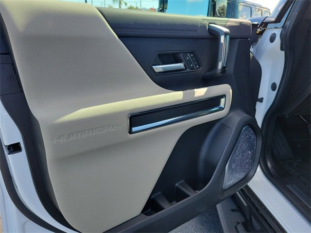 New 2026 GMC Hummer EV 4x4 Crew Cab image 13