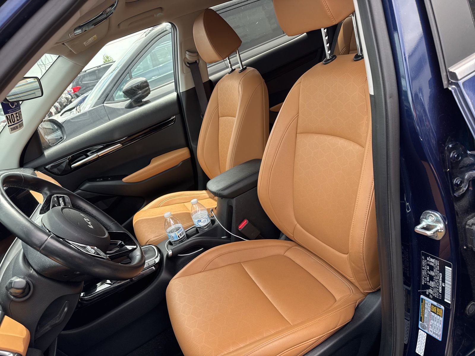 Used 2024 Kia Seltos EX AWD/4WD image 14