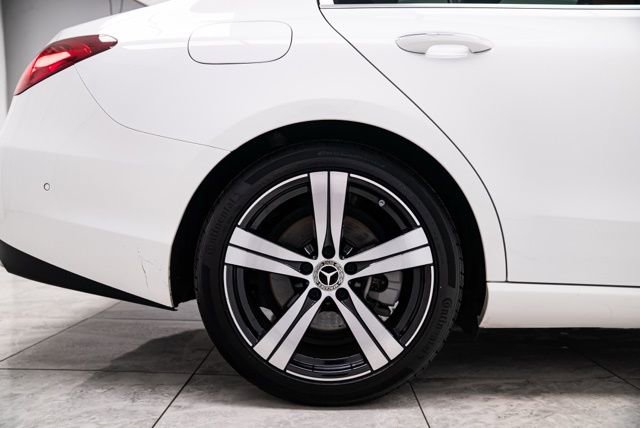 Used 2025 Mercedes-Benz C 300 4MATIC Sedan image 33