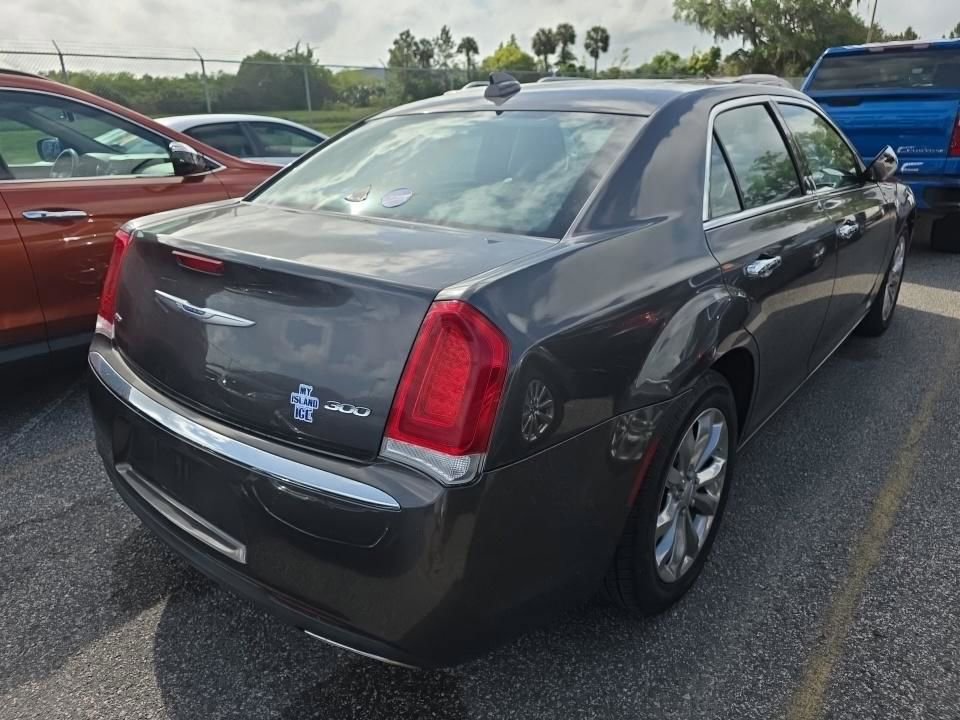 Used 2020 Chrysler 300 Limited AWD/4WD image 3