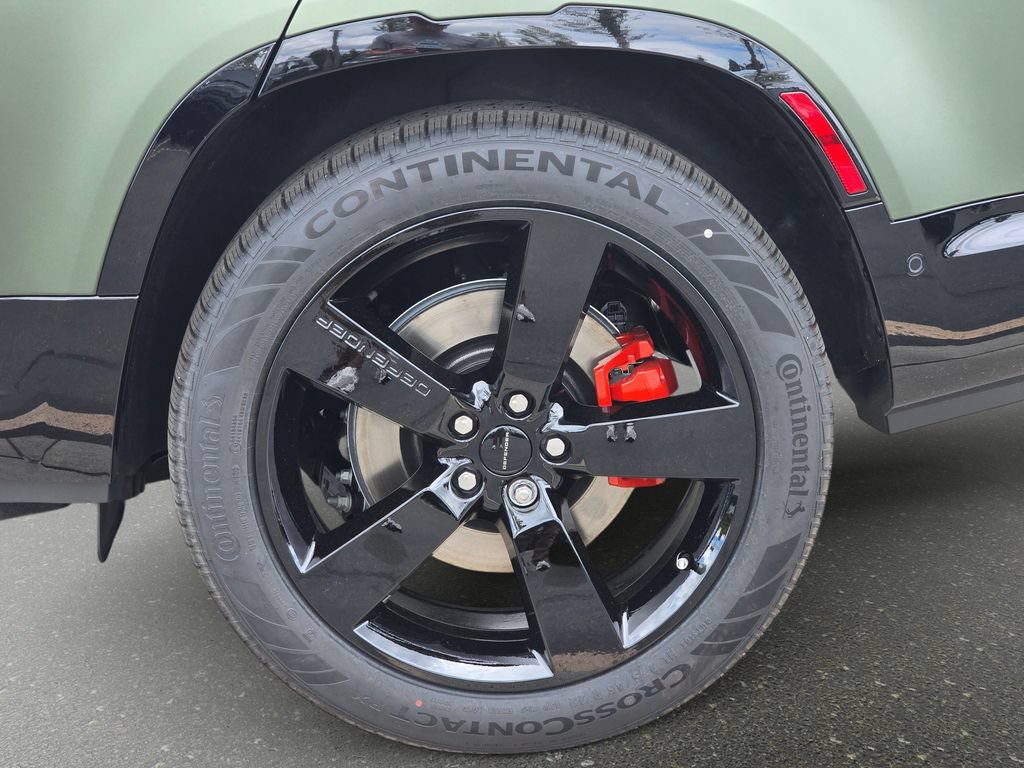 New 2026 Land Rover Defender 130 X AWD/4WD image 36