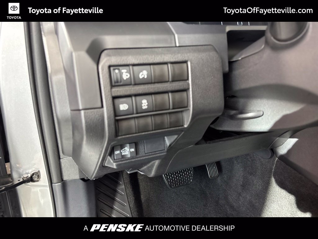 Certified 2024 Toyota Tacoma SR AWD/4WD image 23