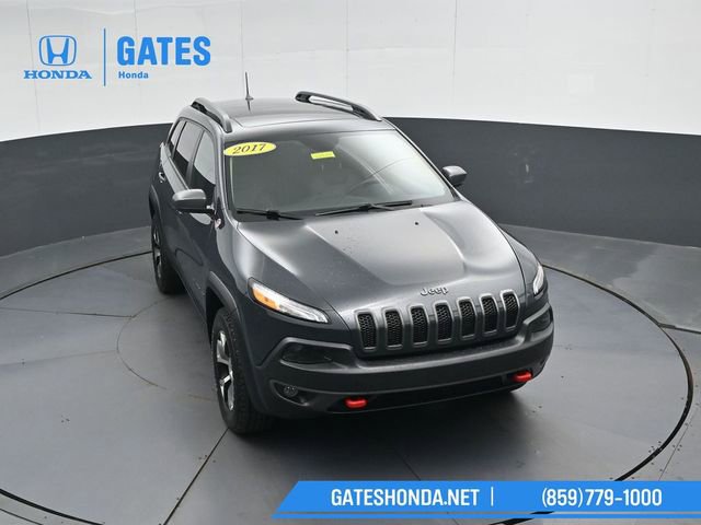 Used 2017 Jeep Cherokee Trailhawk w/ Comfort/Convenience Group image 52