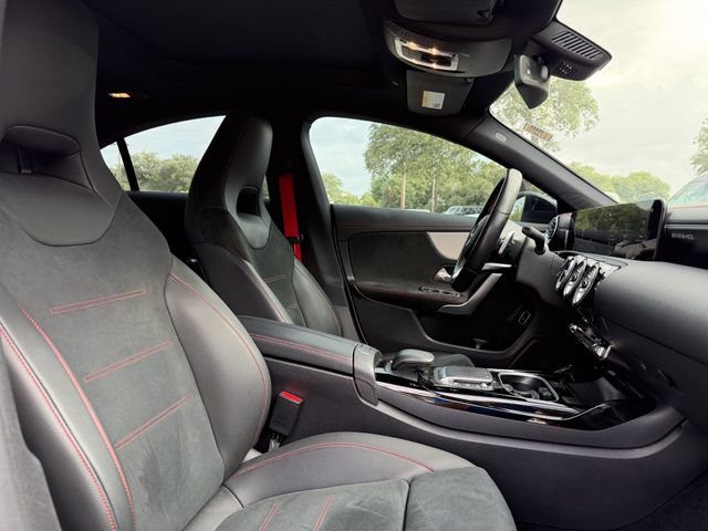 Used 2023 Mercedes-Benz CLA 35 AMG 4MATIC image 17