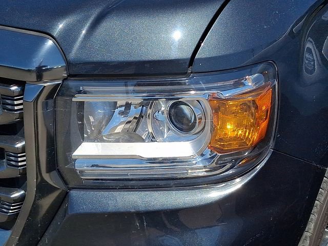 Used 2021 GMC Canyon Denali image 10