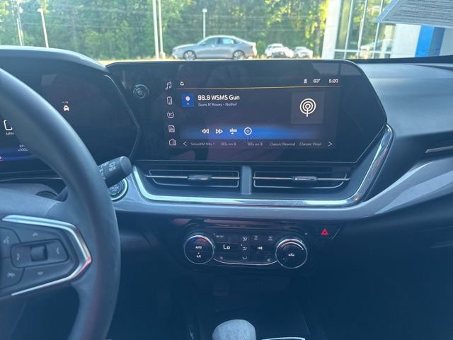 Used 2025 Chevrolet Trax ACTIV w/ Driver Confidence Package image 23