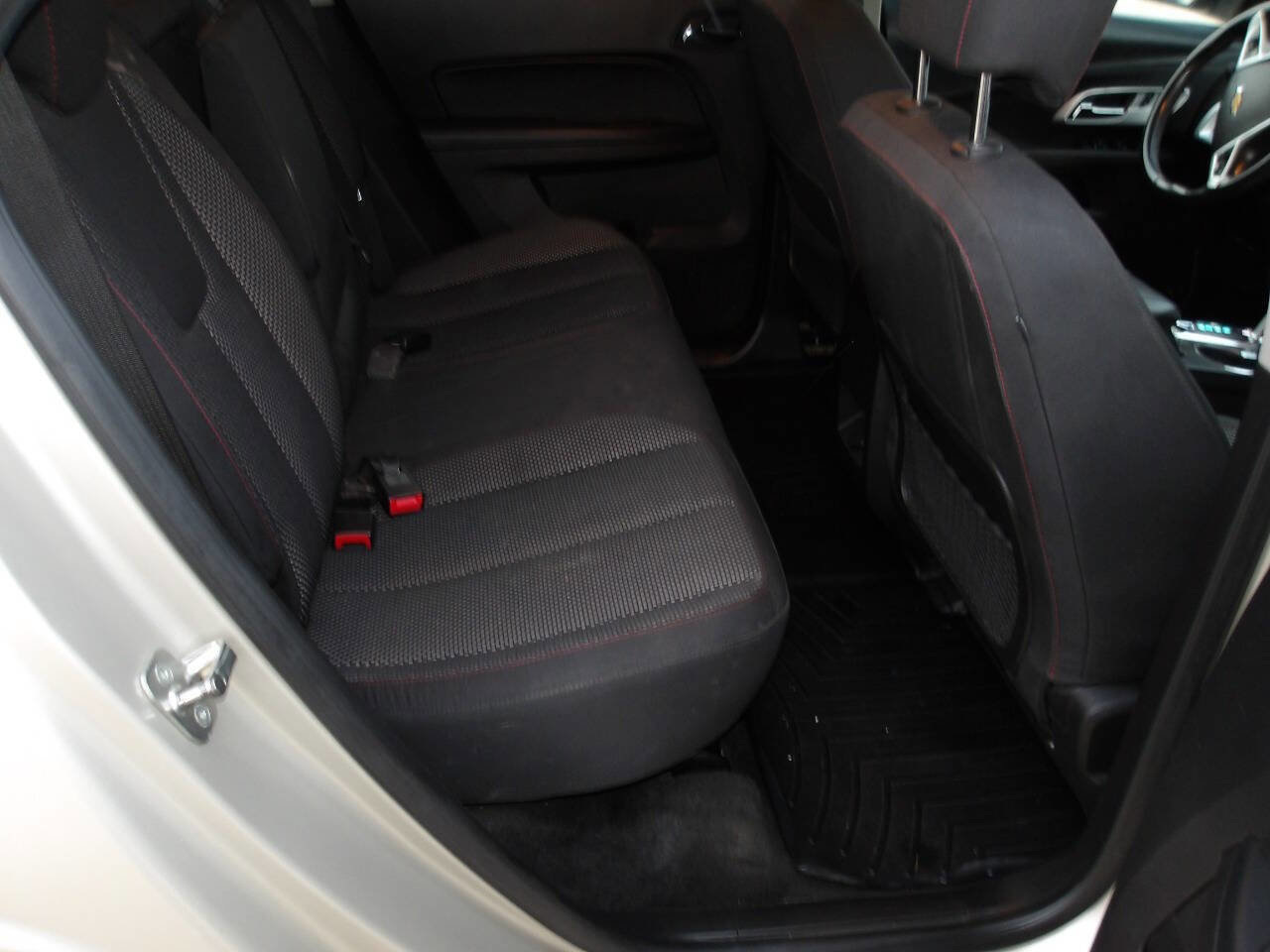 Used 2013 Chevrolet Equinox LT w/ Driver Convenience Package image 24