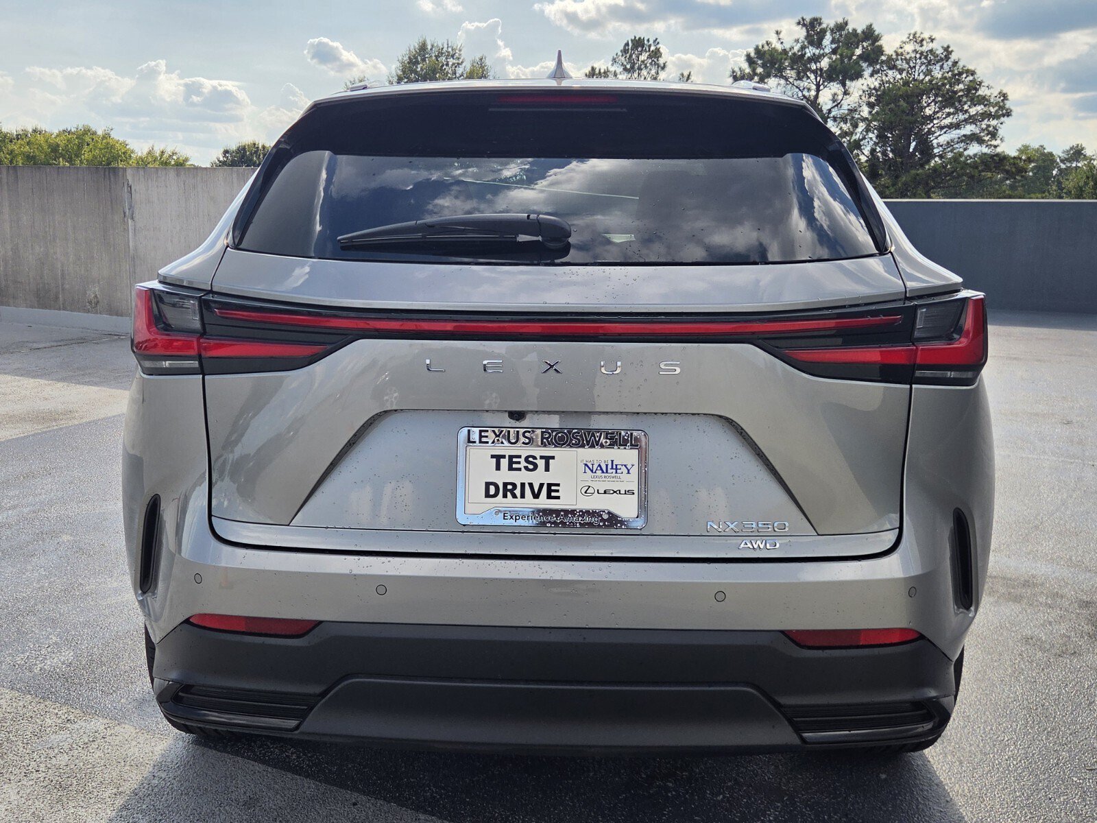 New 2026 Lexus NX 350 AWD w/ Cold Area Package image 4