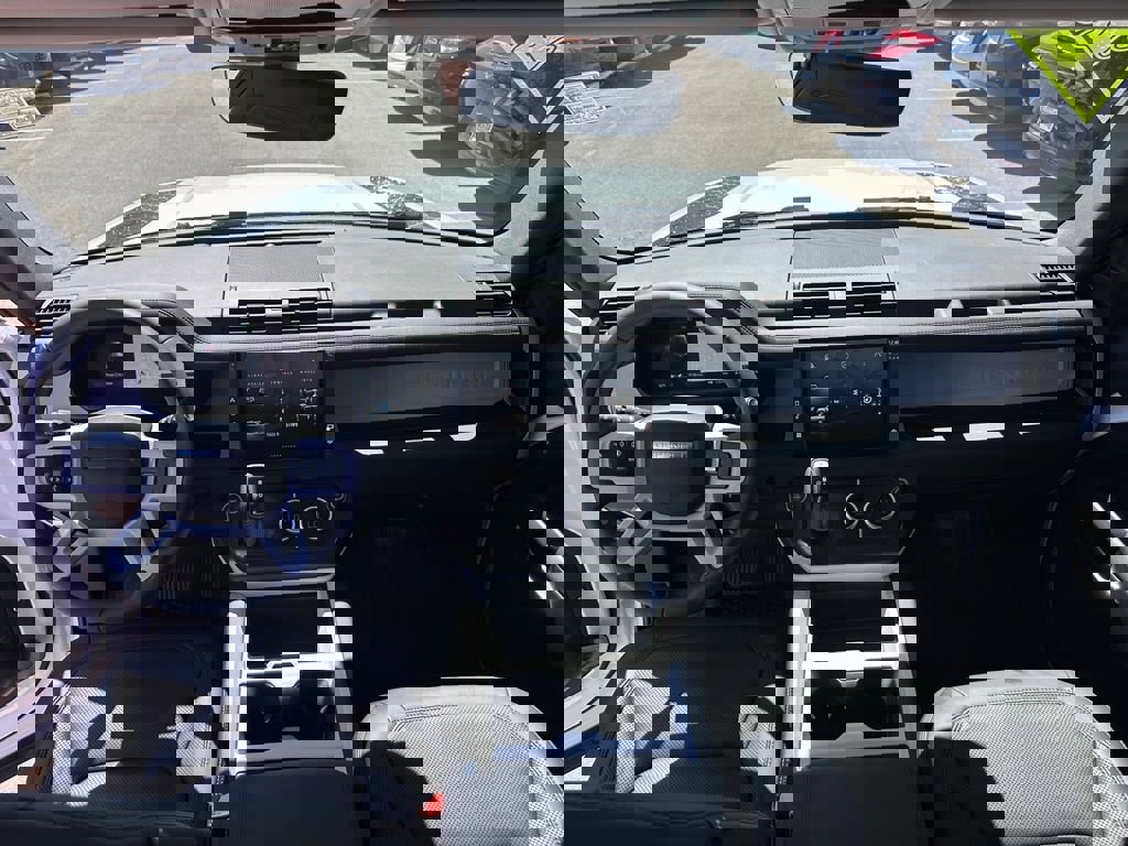 Used 2025 Land Rover Defender 90 S AWD/4WD image 19