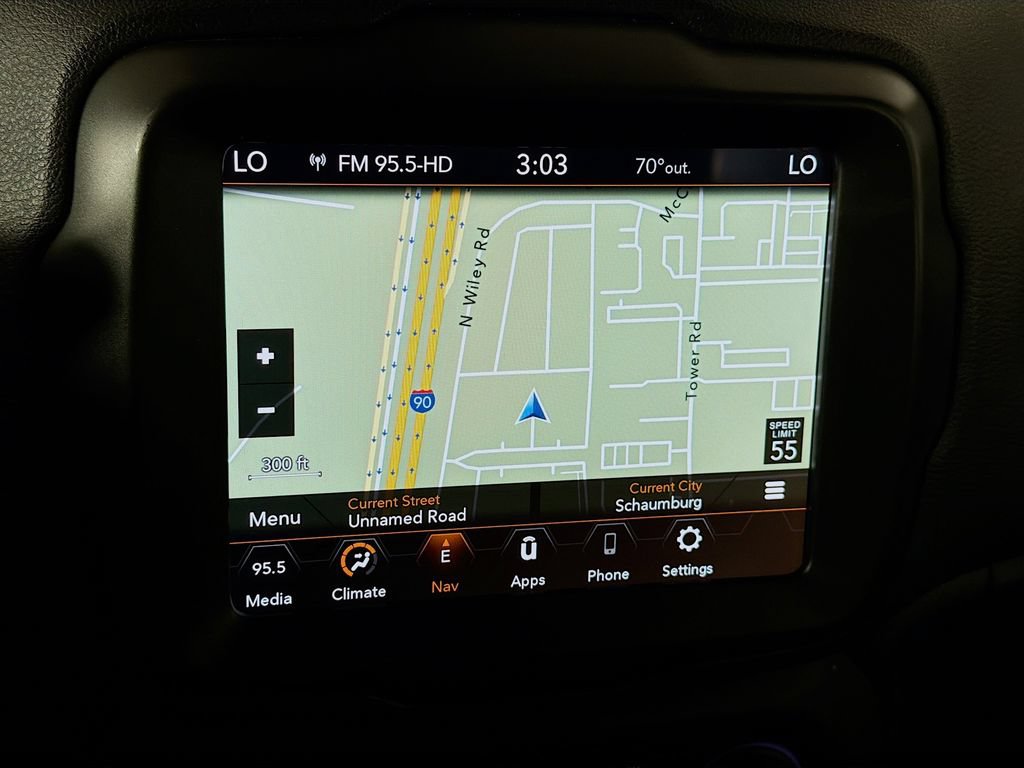 Used 2023 Jeep Renegade Latitude AWD/4WD image 13