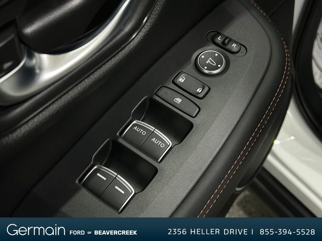 Used 2025 Honda HR-V Sport image 16