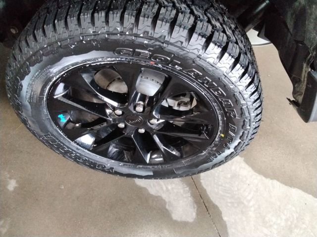 Used 2022 Jeep Wrangler Unlimited Sahara 4xe w/ Cold Weather Group image 19