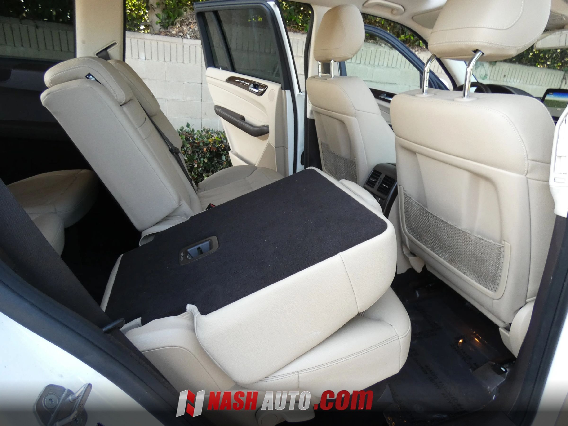 Used 2019 Mercedes-Benz GLS 450 4MATIC image 46