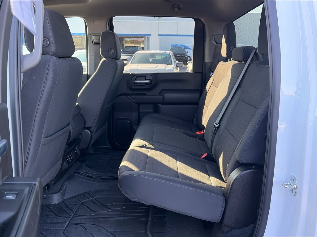 Used 2026 Chevrolet Silverado 2500 Custom w/ Custom Value Package AWD/4WD image 22