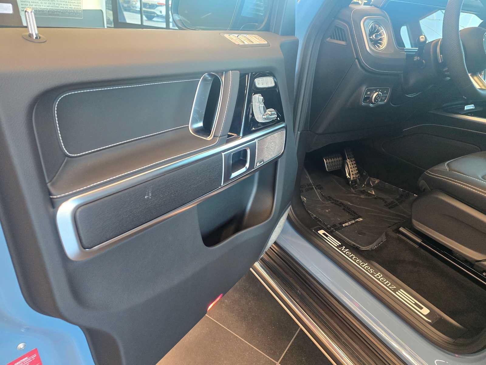 New 2026 Mercedes-Benz G 550 image 21