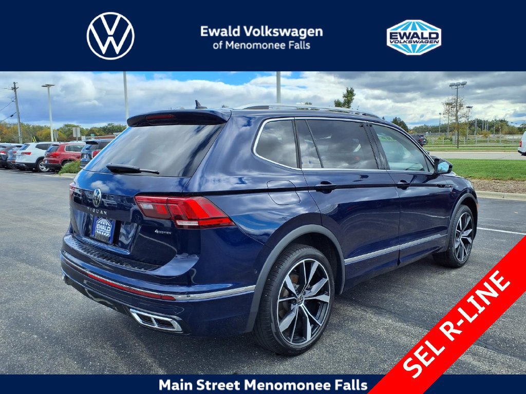 Used 2024 Volkswagen Tiguan SEL R-Line AWD/4WD image 2