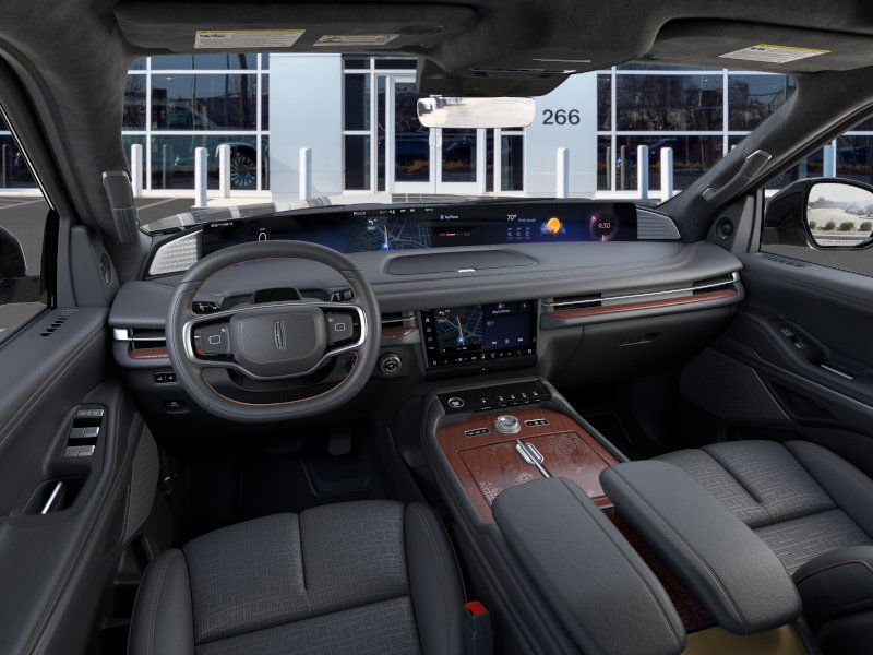 New 2025 Lincoln Navigator Black Label image 9