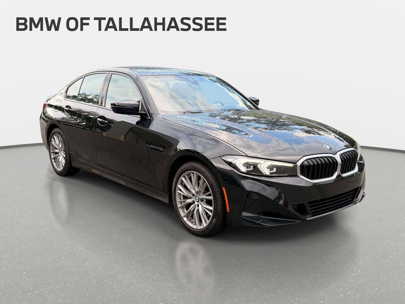 Used 2023 BMW 330i Sedan w/ Premium Package RWD image 3