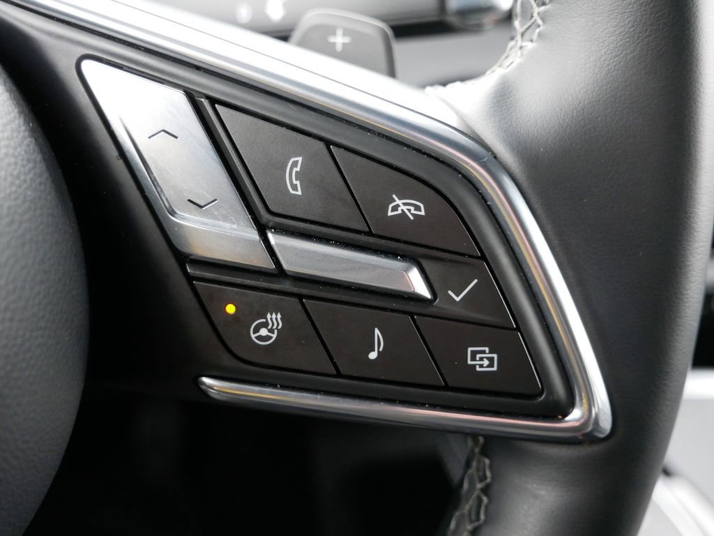 Used 2025 Buick Enclave Preferred image 24