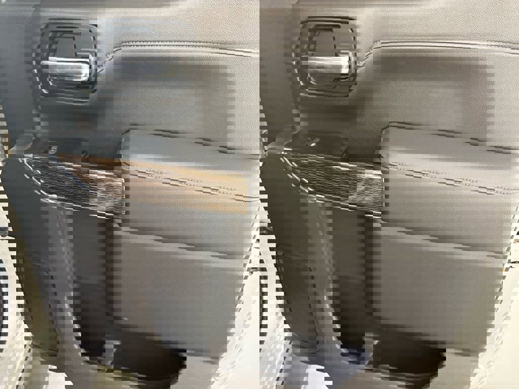 Used 2022 GMC Sierra 1500 Elevation w/ X31 Off-Road Package image 38