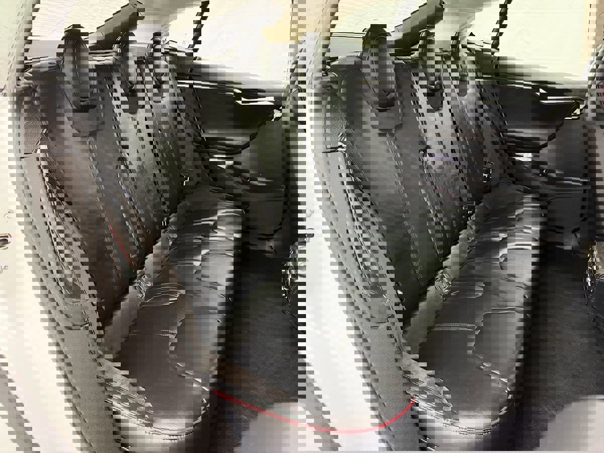 Used 2013 Tesla Model S Performance image 25