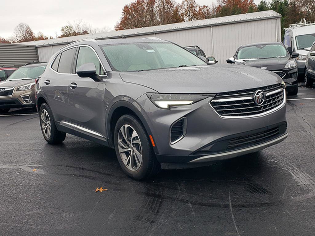 Used 2022 Buick Envision Essence w/ Safety Package image 3