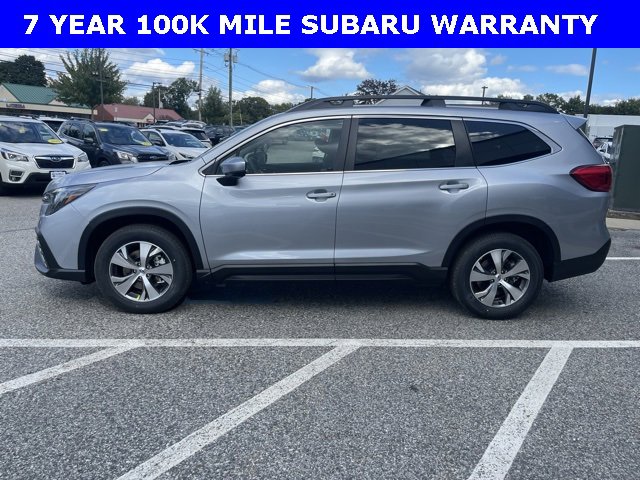 Used 2024 Subaru Ascent Premium w/ Convenience Package image 2