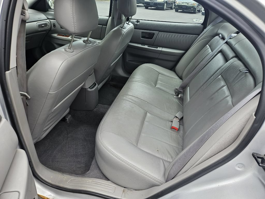 Used 2005 Mercury Sable LS FWD image 14