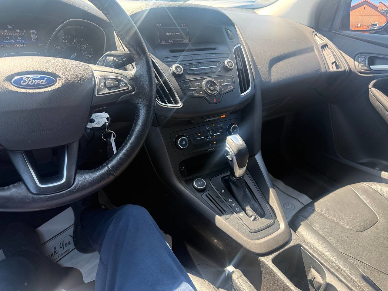 Used 2015 Ford Focus SE w/ Equipment Group 201A FWD image 12